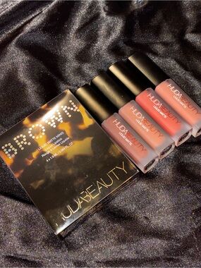 NIB LE Huda Beauty Brown Liquid Lipstick Set